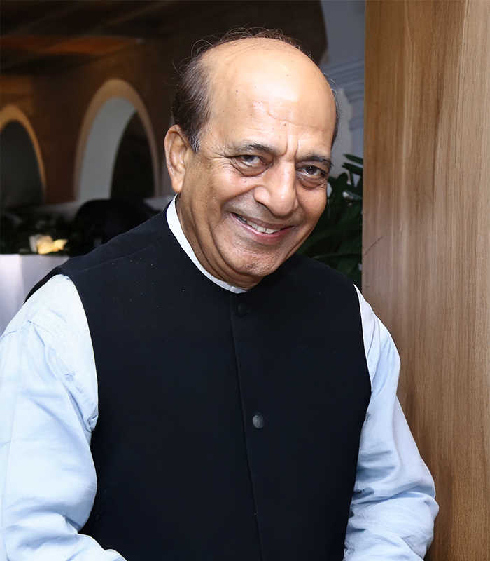 Mr Dinesh Trivedi